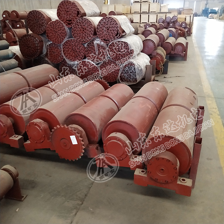 給煤機(jī)驅(qū)動滾筒